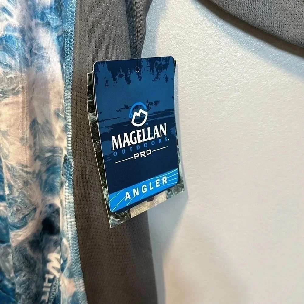 NWT Magellan Outdoors Professional Mossy Oak Fishing Long Sleeve Angler Classic